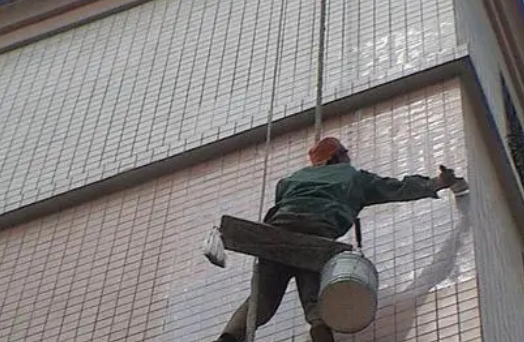 张掖市卫生间漏水维修公司分享下张掖市外墙防水的必要性。